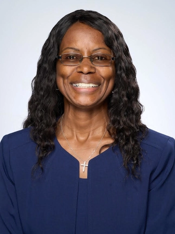 Jackie Fowler Headshot